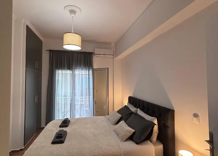 Cozy Apartment In The Heart Of Athens