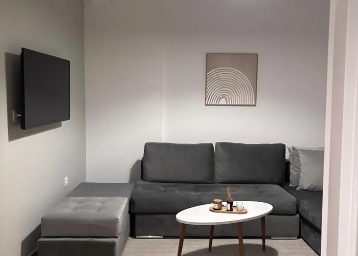 Cozy Apartment In The Heart Of Athens