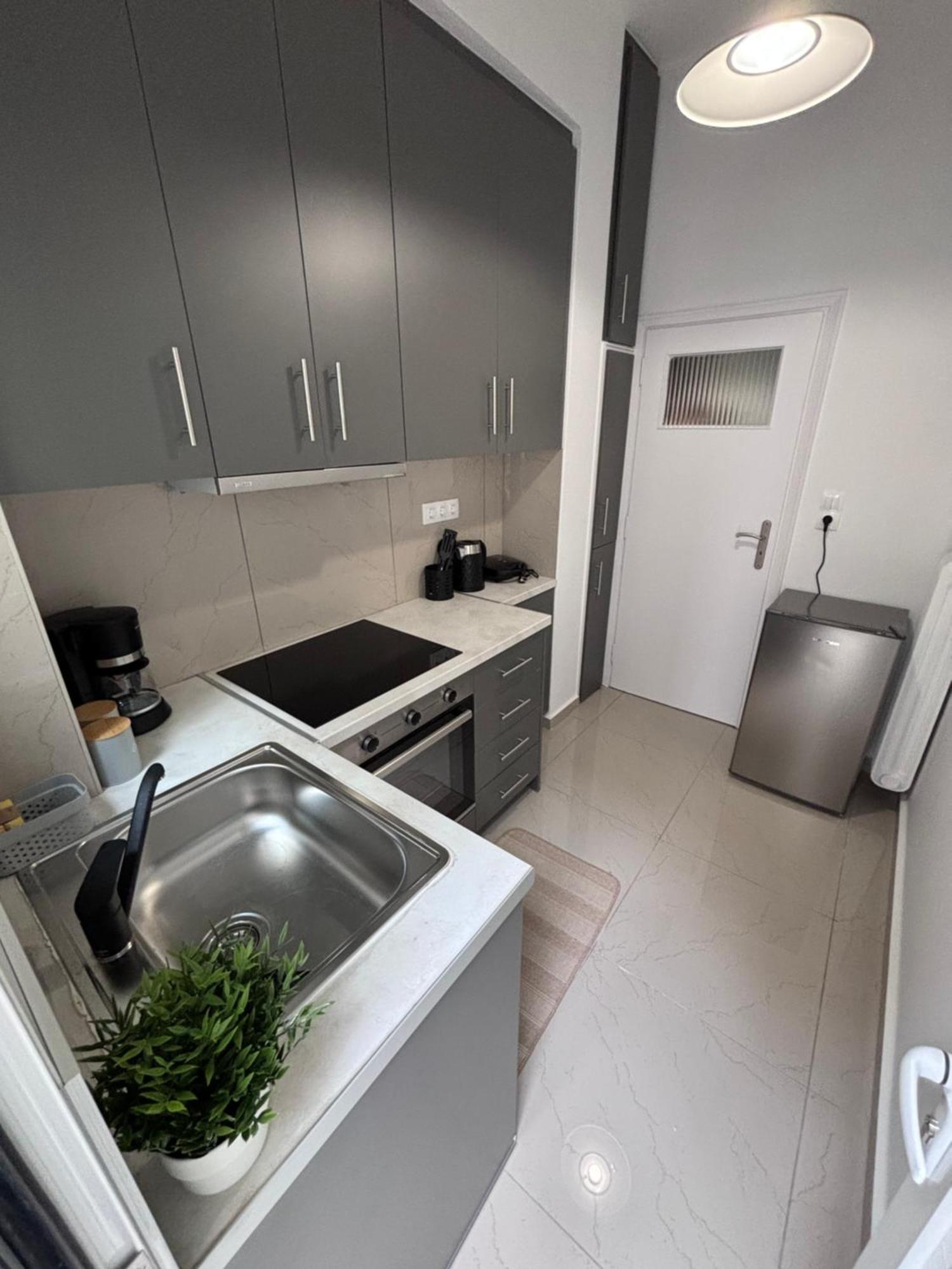 Apartment Cozy In The Heart Of Athen