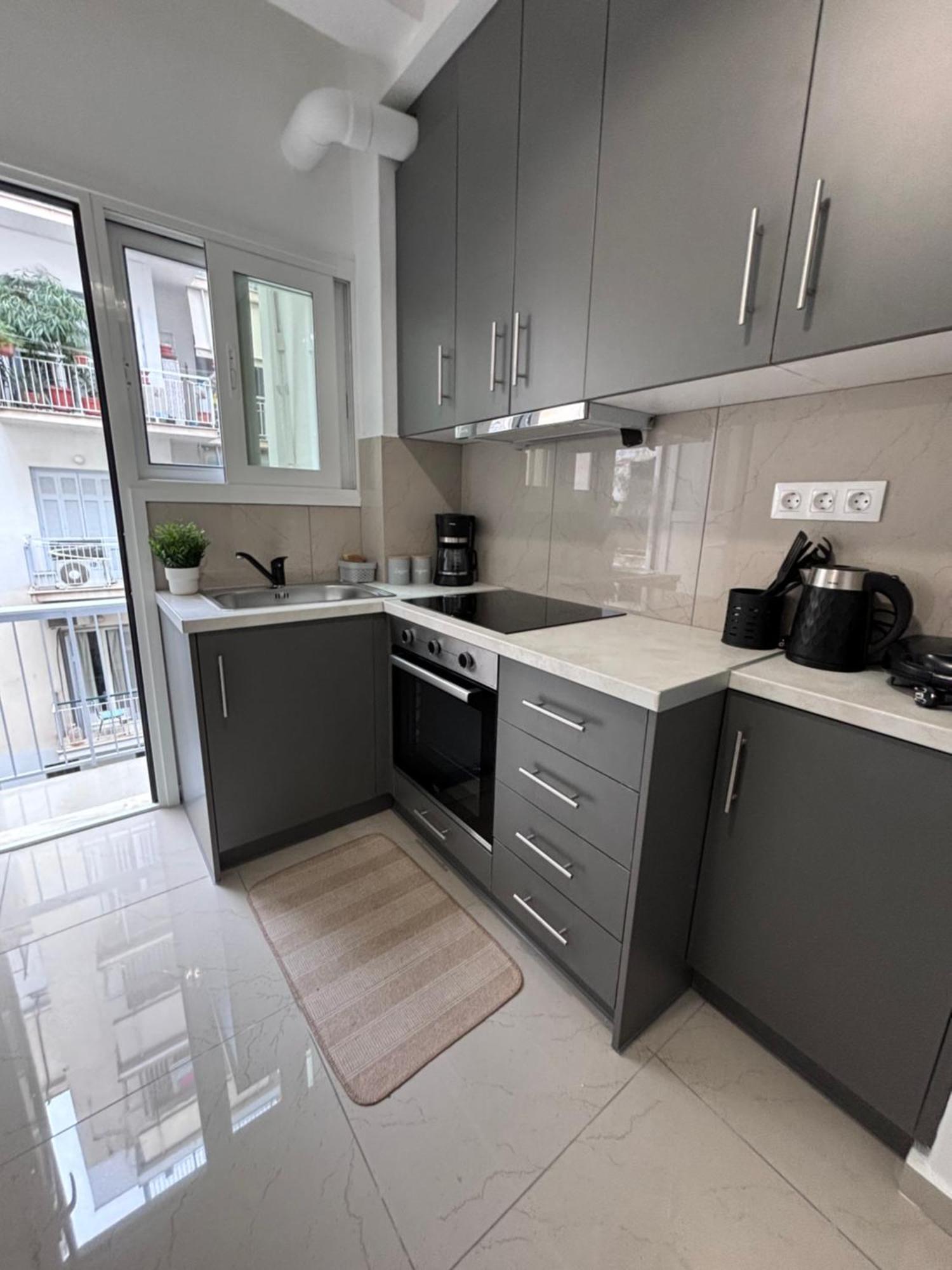 Cozy In The Heart Of Apartment Athen